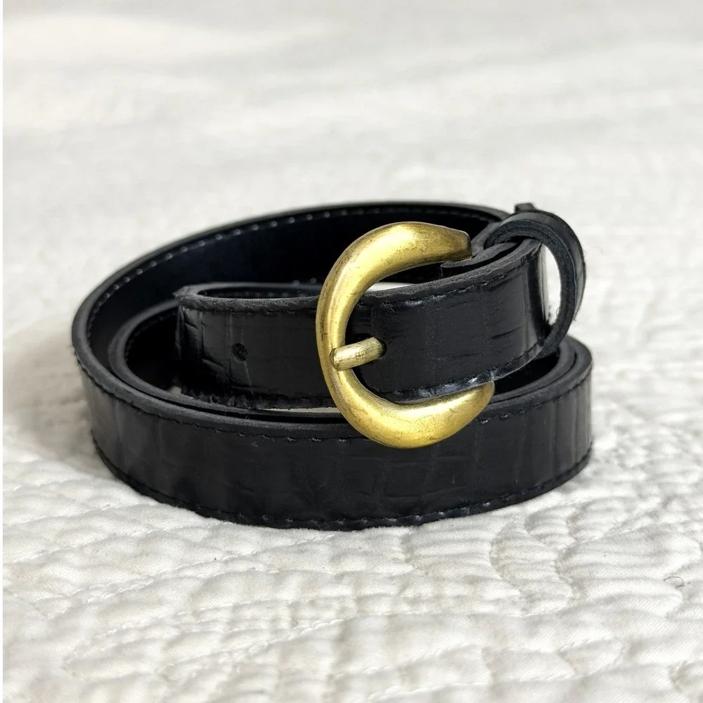 90s Black Croc Embossed Skinny Belt Brass Buckle Glossy Equestrian Minimalist OS
